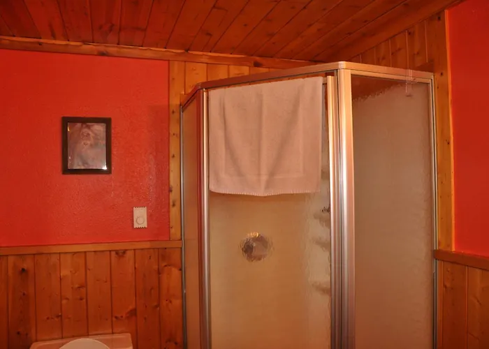 Long Holiday Motel